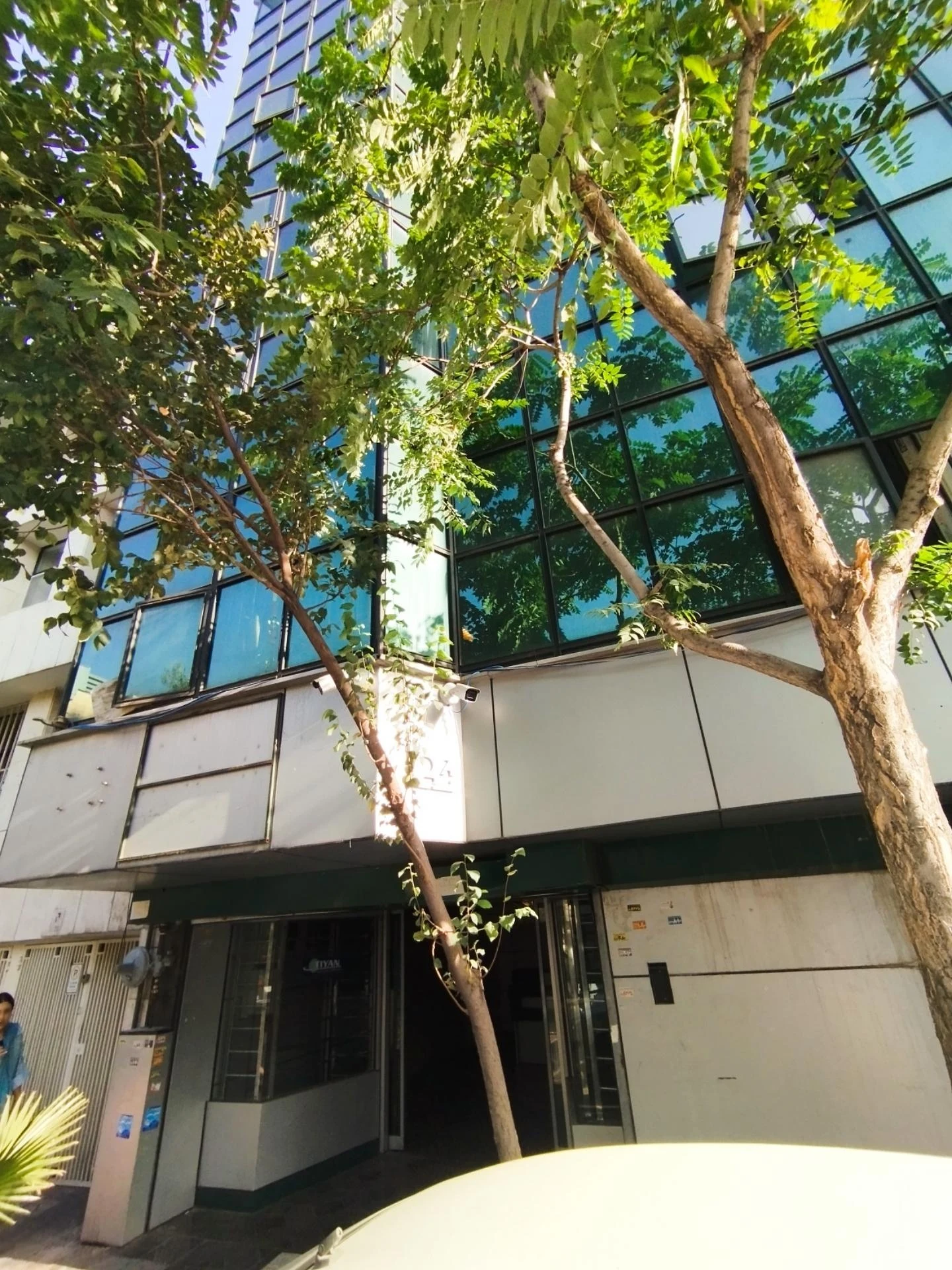 فرداد پرواز
