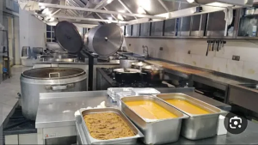 کترینگ دیگ برتر