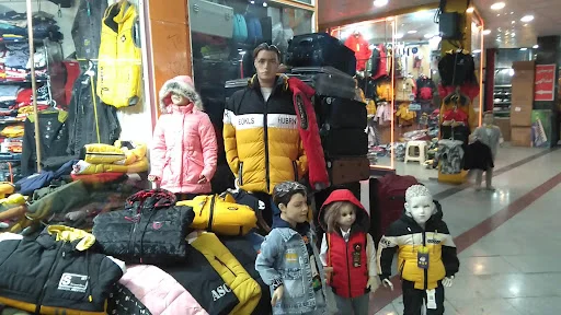 بازار بزرگ امت