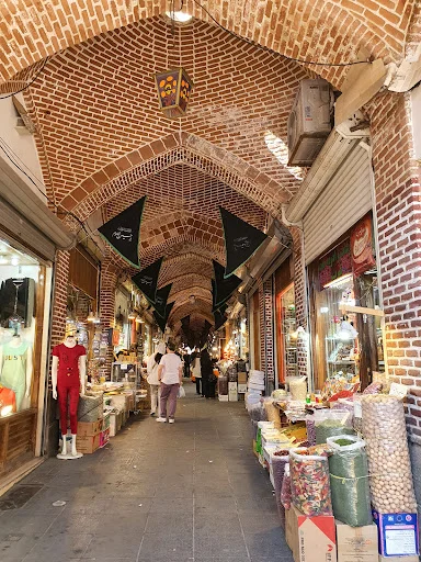 مرکز خرید مولانا