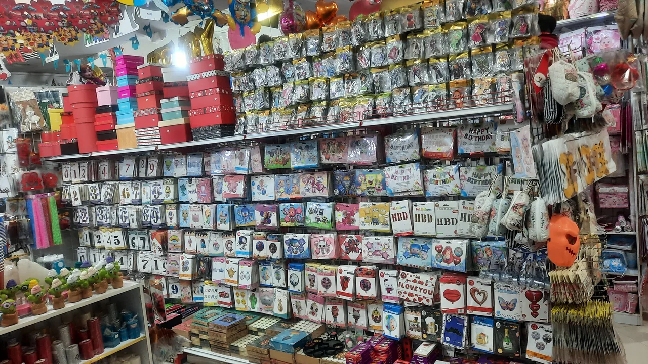 تم تولدی ایلیا - تصویر 2