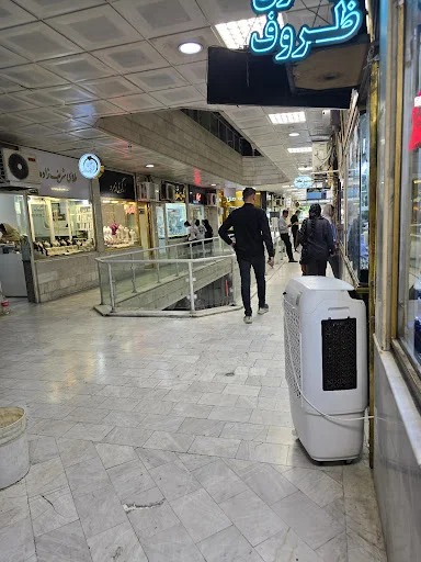 پاساژ صائب تبریزی