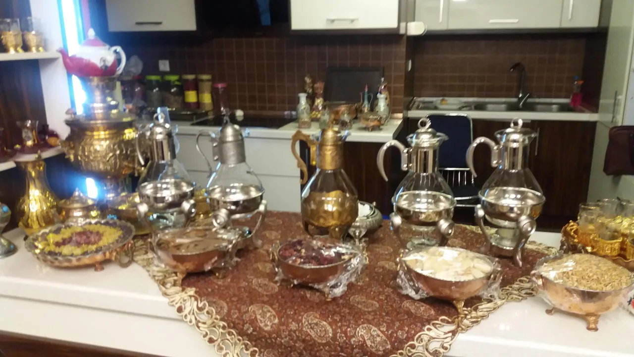عطاری گلاب نیاسر (گلاب خاتون) - تصویر 3