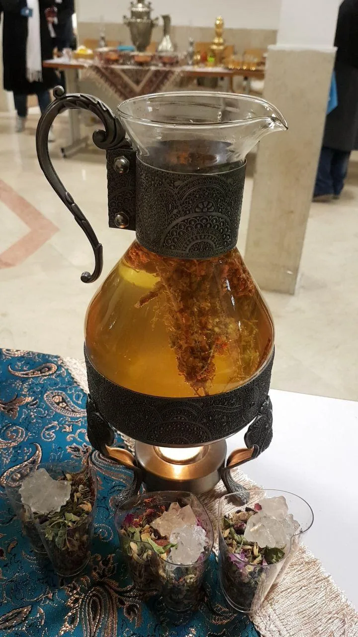 عطاری گلاب نیاسر (گلاب خاتون) - تصویر 4