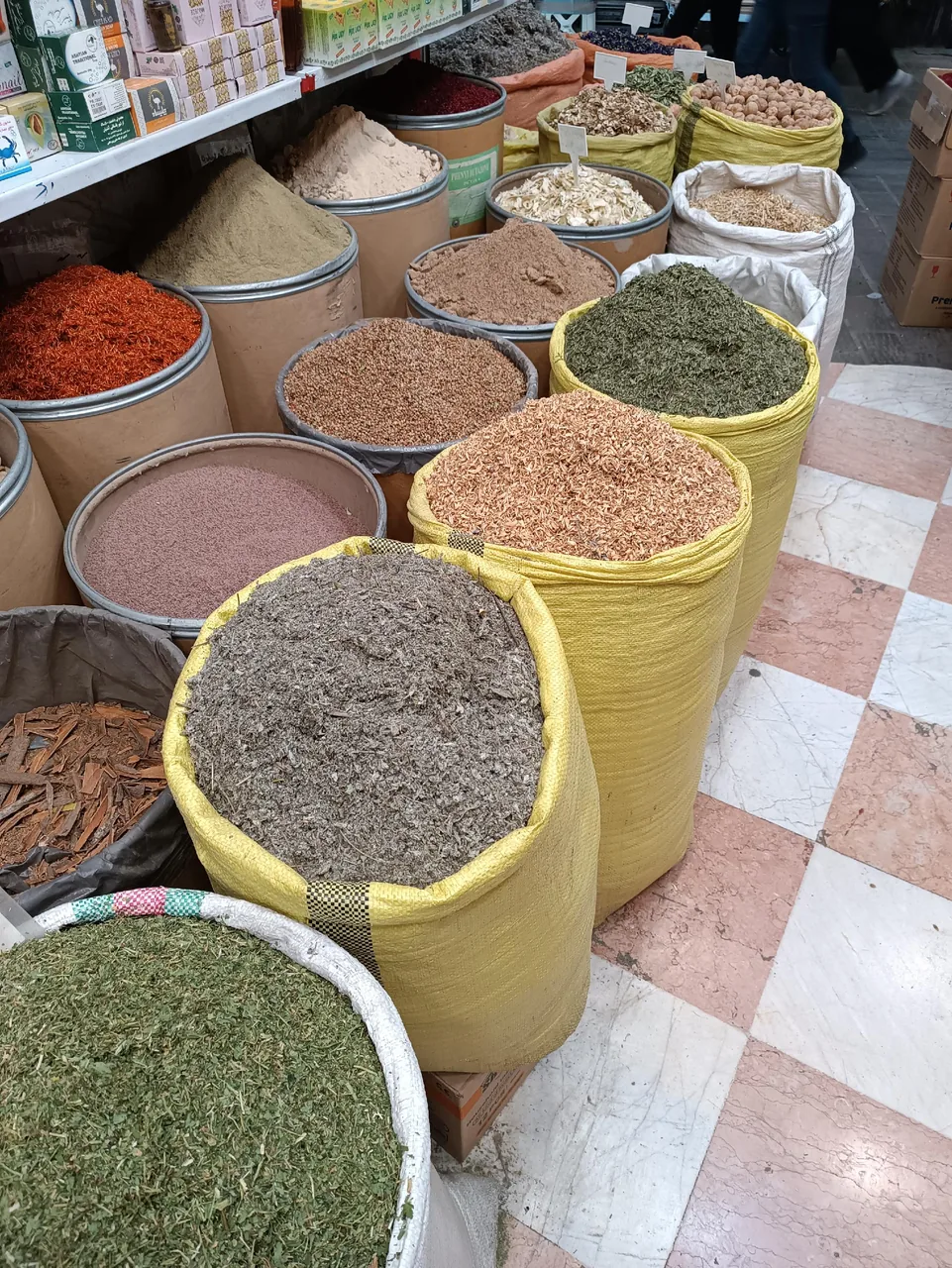 عطاری حاج کریمی - تصویر 2