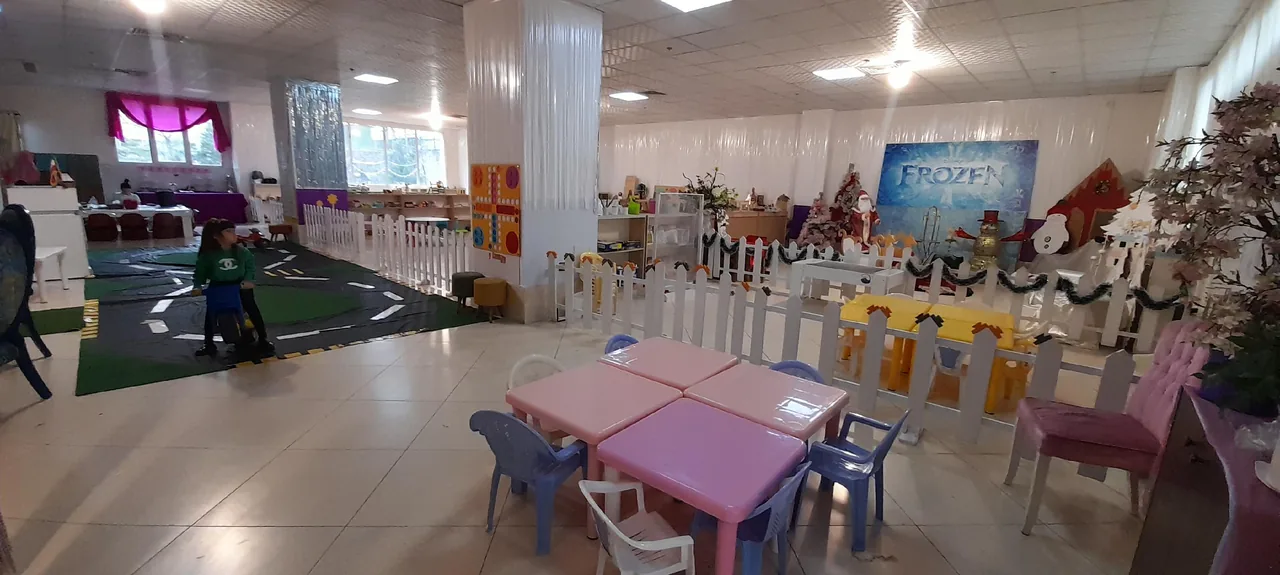 مهدکودک دوزبانه مای فمیلی (شعبه کوهک )