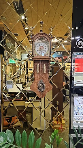 گالری گنجینه ساعت - ساعت فروشی در تبریز