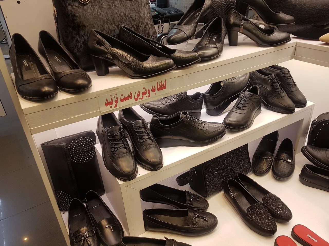 کیف و کفش رنو - تصویر 4