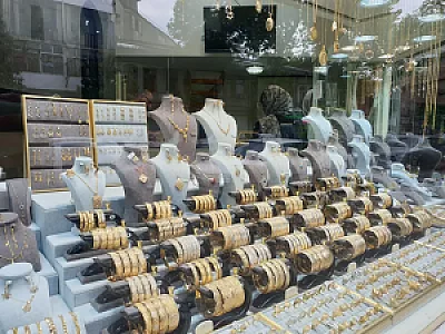 گالری طلا و جواهر کیان زر