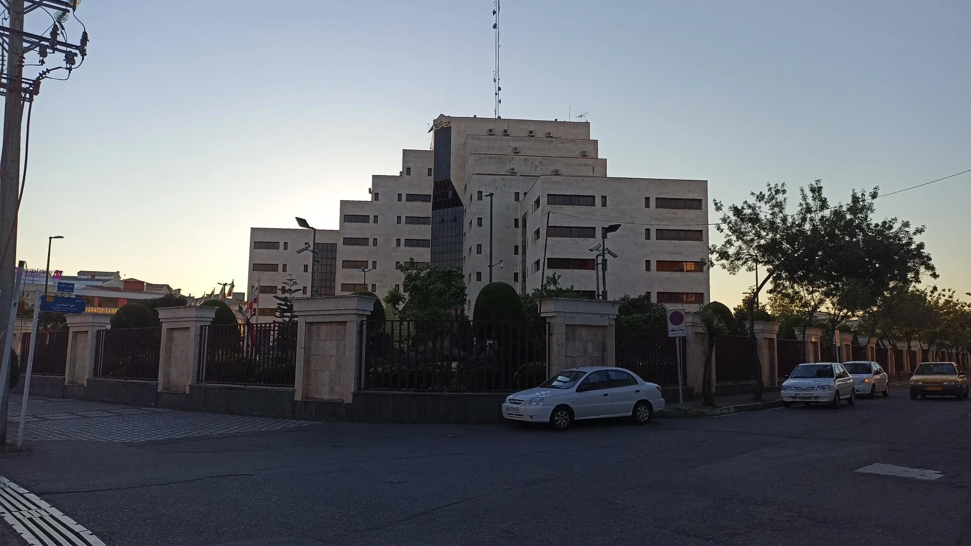 استانداری گیلان