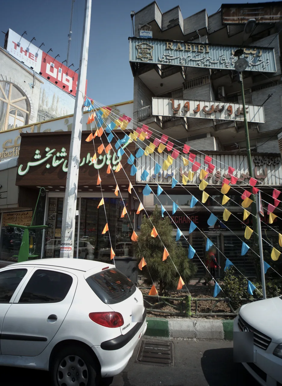 مرکز خرید لباس عروس صبا مرادی