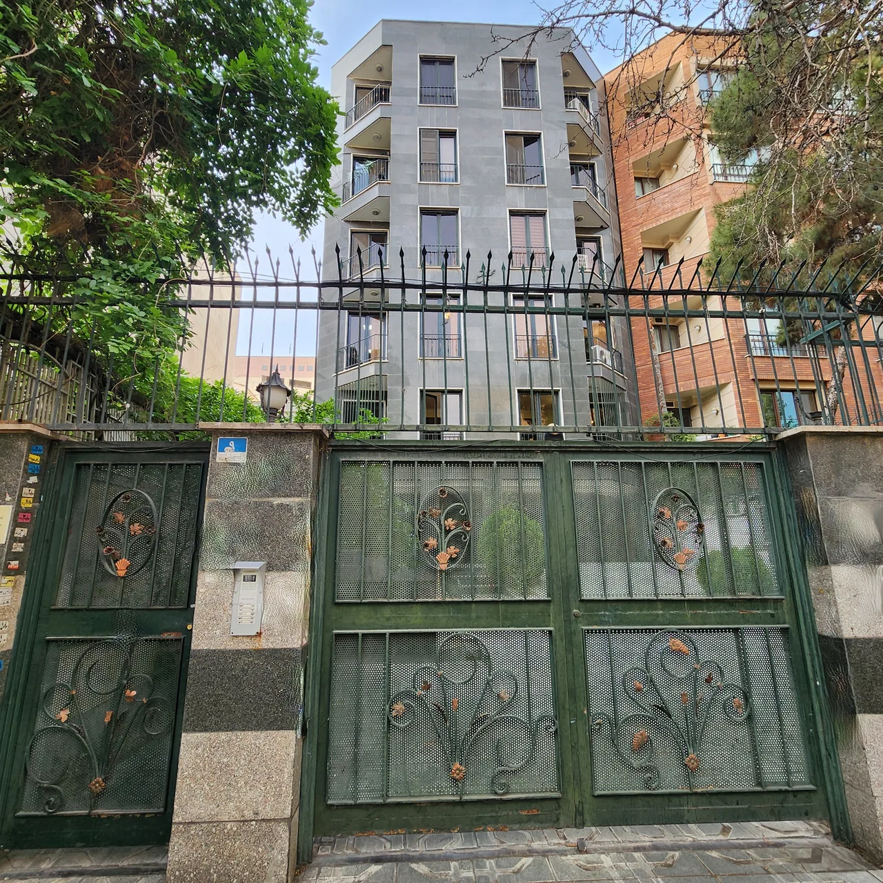 تیم تخصصی زنان سپیده مساعدی