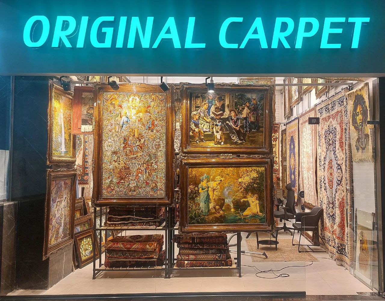 Original carpet فرش اصیل - تصویر 3