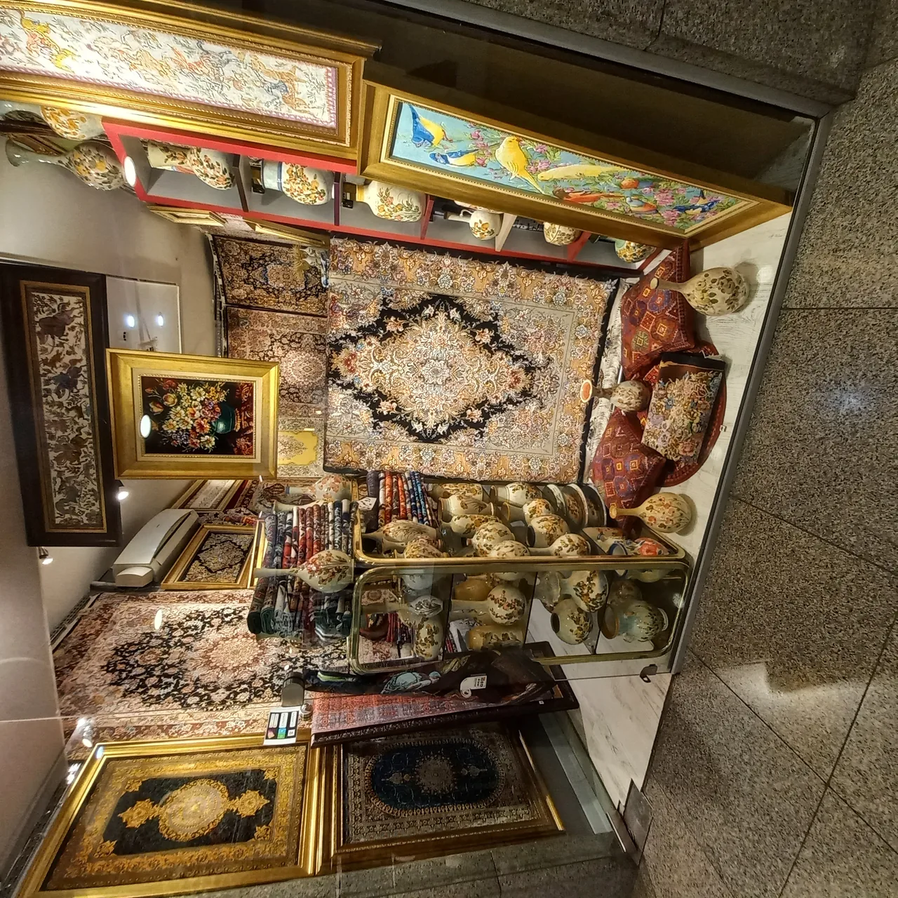 فرش دستبافت مرعشی - تصویر 2