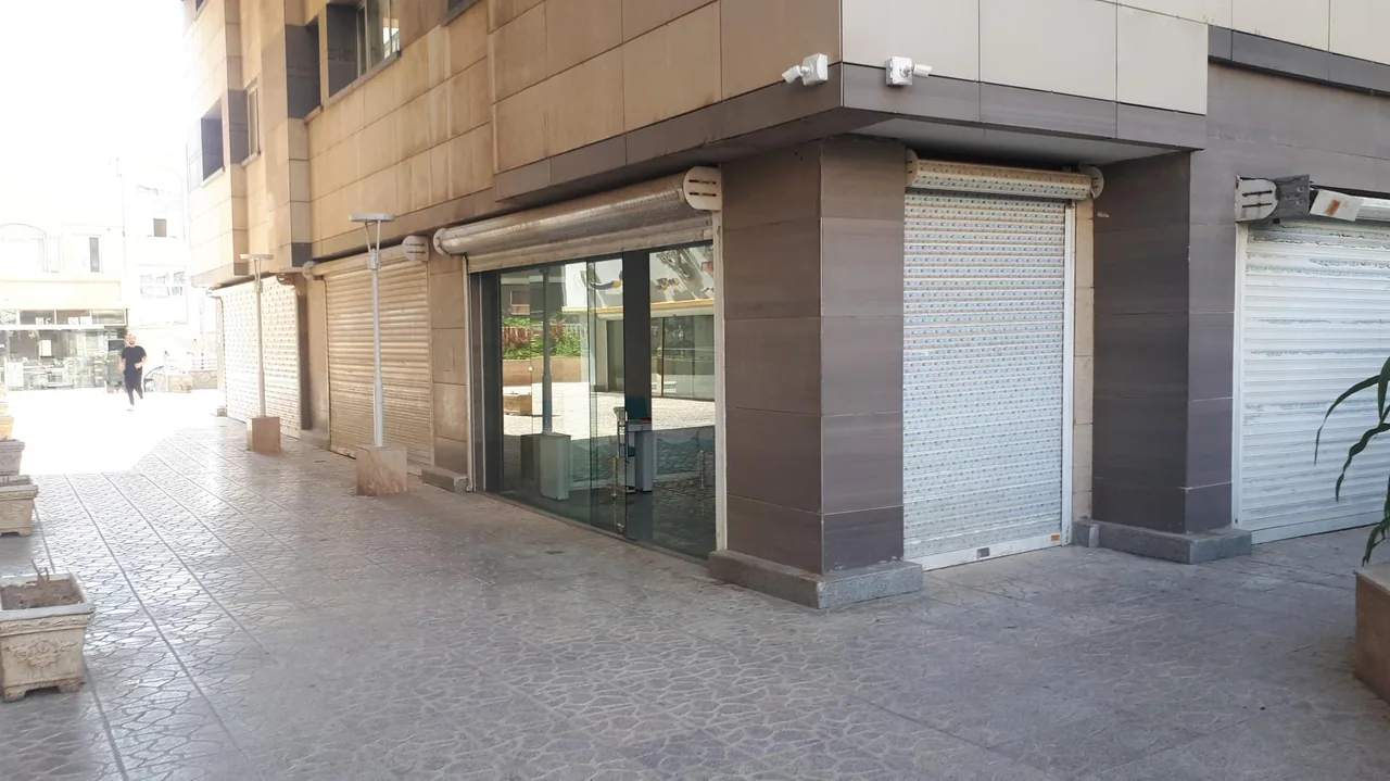 مشاورین املاک دریاچه  چیتگر - تصویر 2