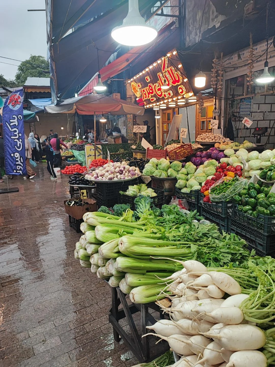 بازار سنتی رشت