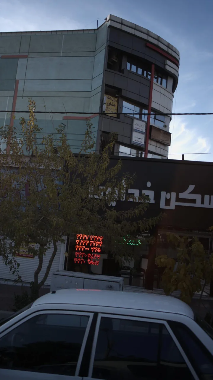 مسکن خدایی - تصویر 2