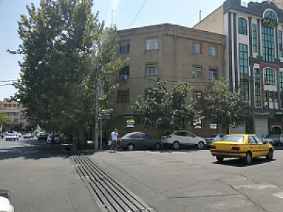 مشاورین املاک سی صد 300