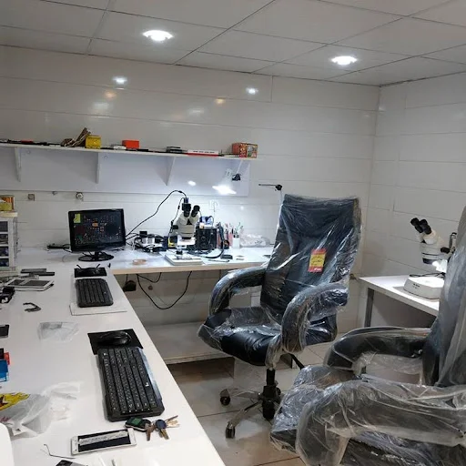 آموزشگاه تخصصی موبایل تبریز