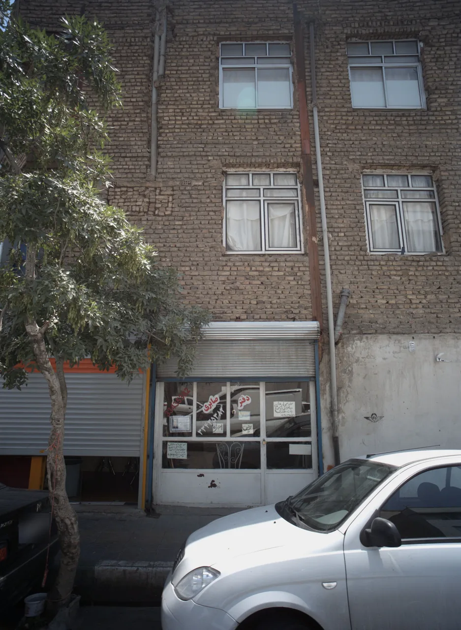 مشاور املاک صابری