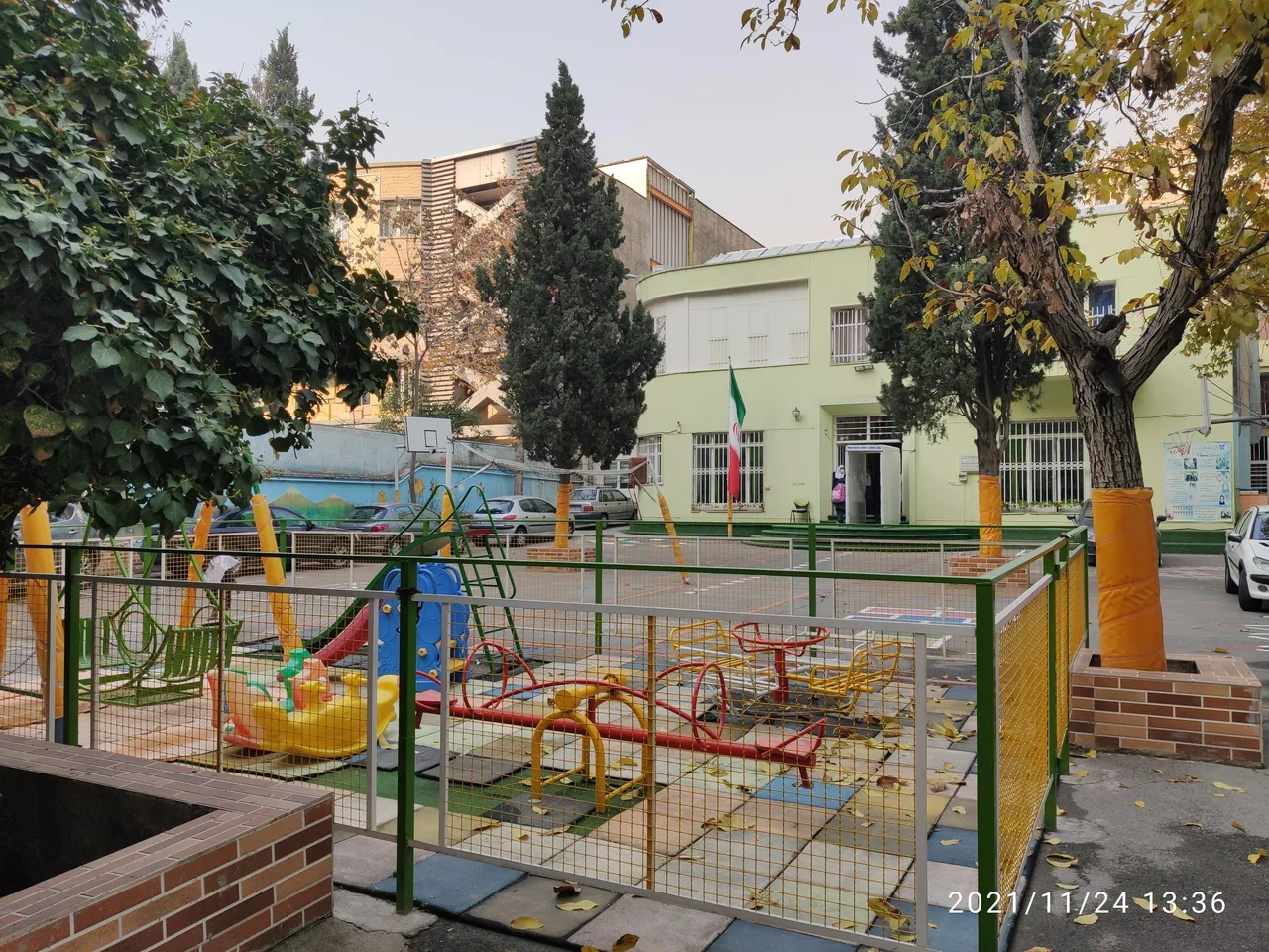 پیش دبستان و دبستانن دخترانه سما 2
