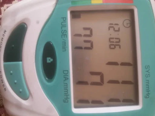 معین آذر سیستم