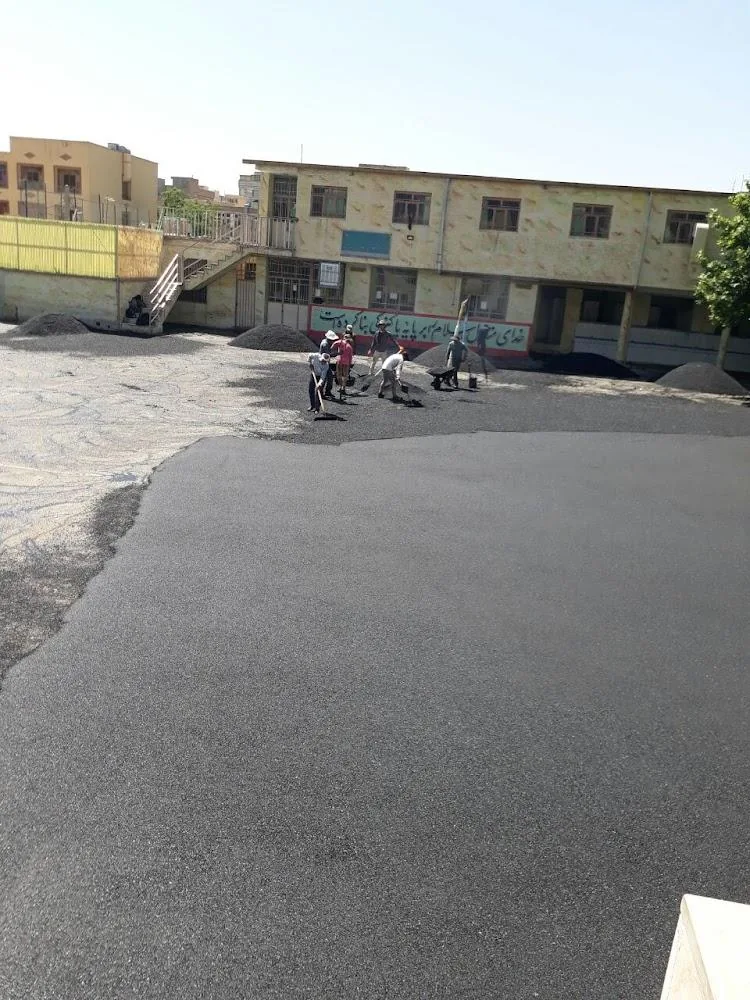 مدرسه دبیرستان شاهد وارثان حسین