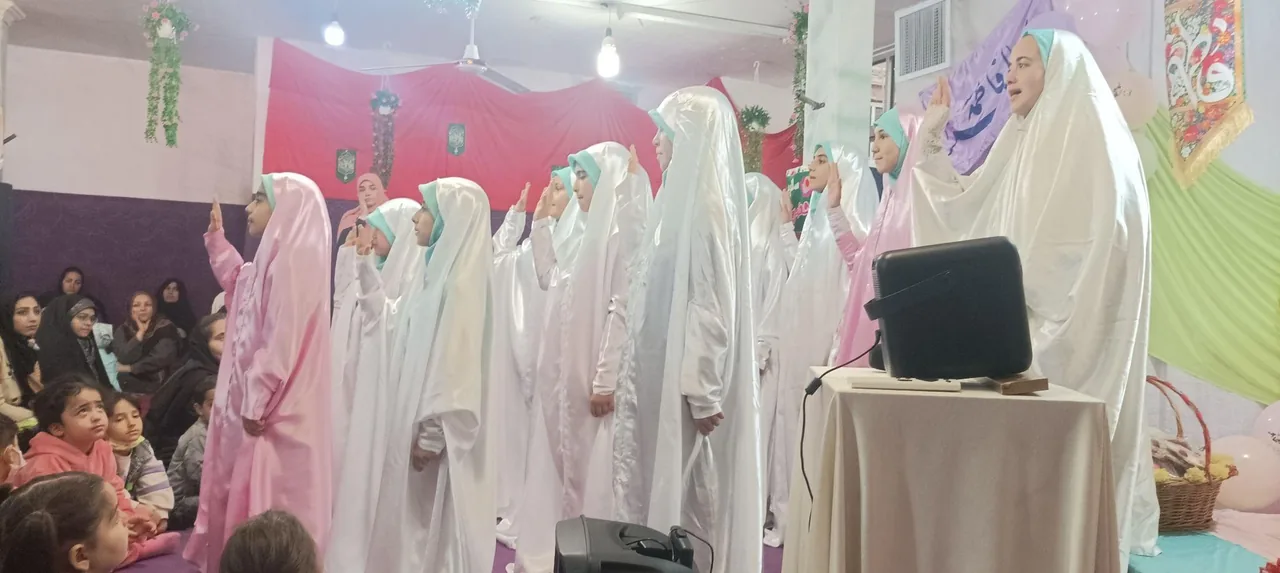 کودکستان و پیش دبستان شاخه طوبی - تصویر 2