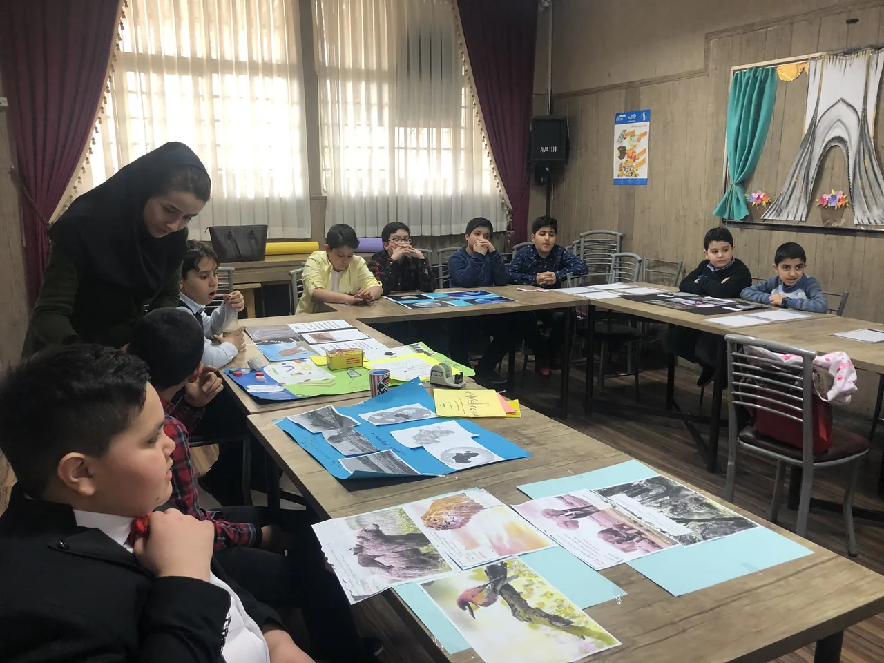 مدرسه زبان میس یاسمن ( اکادمی کوروش فر)