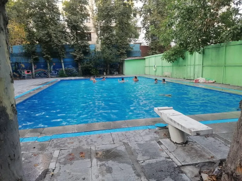 دبیرستان و راهنمایی پیام - تصویر 4