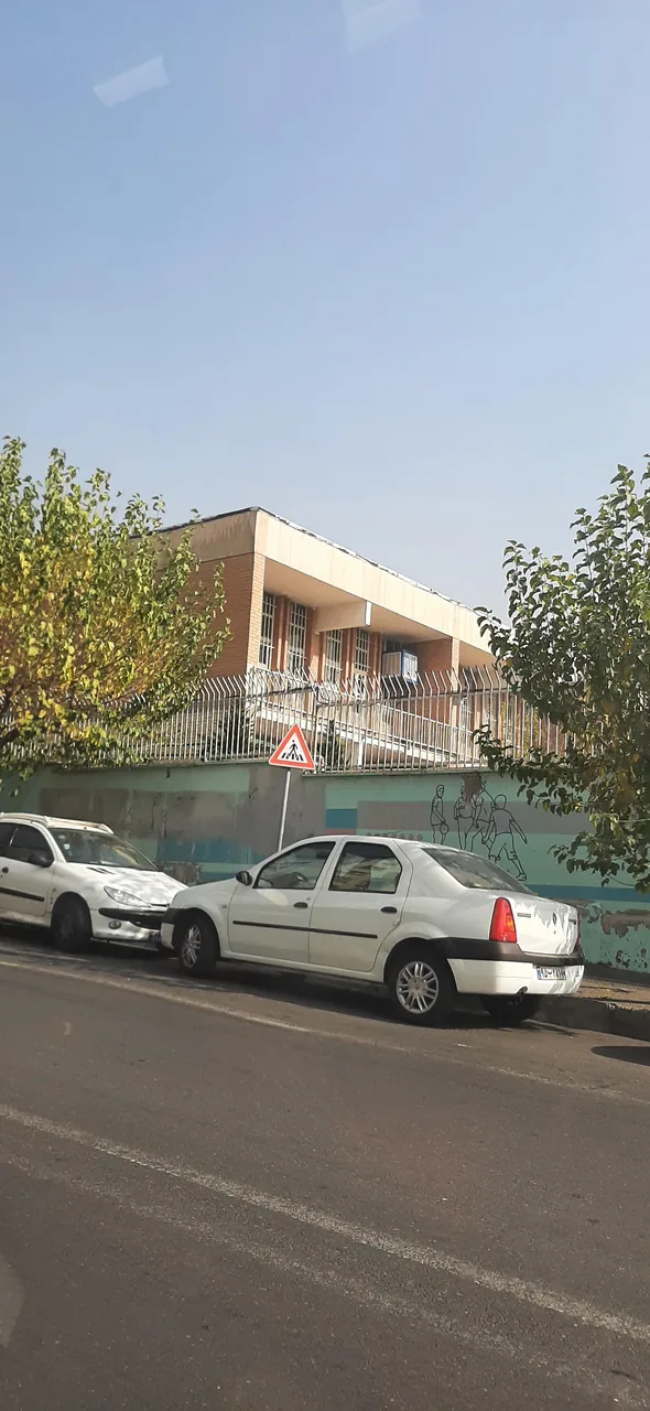 مدرسه بهنام