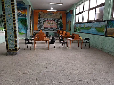 دبیرستان رشد