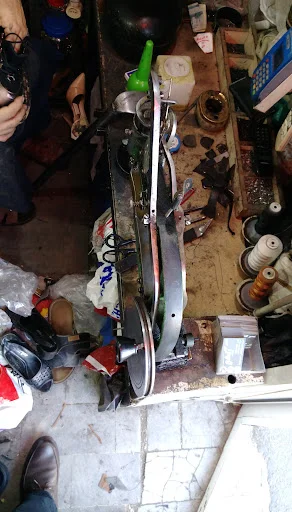 تعمیر کفش روشن - تعمیر کیف و کفش در تبریز