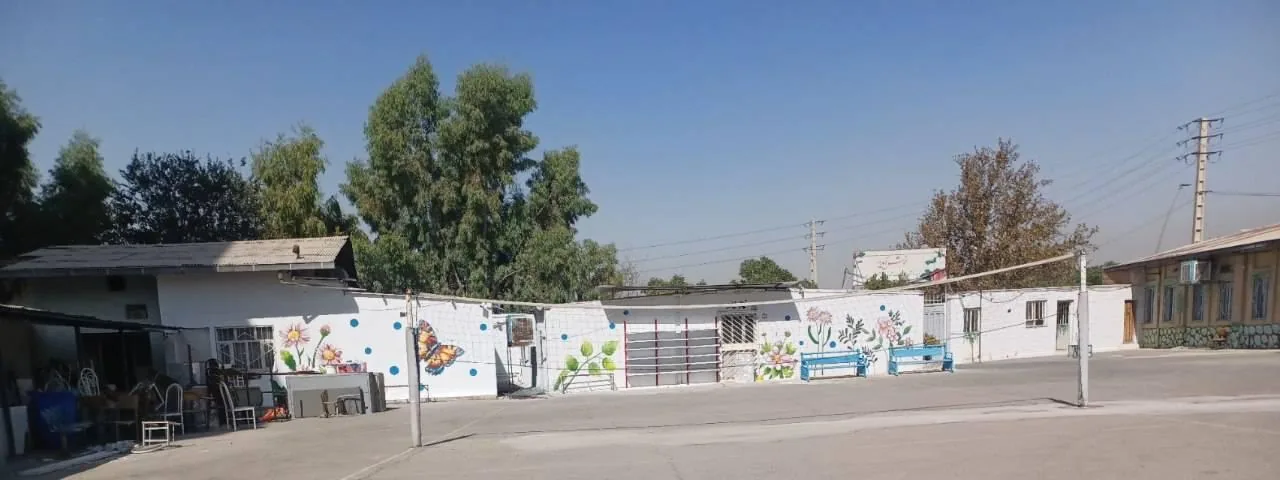 دبیرستان شهدای سپاه - تصویر 2