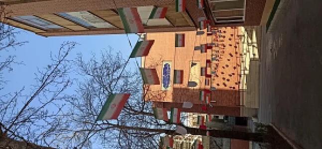 دبیرستان فرزانگان 3(دوره اول)