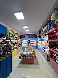فروشگاه ماه صورتی