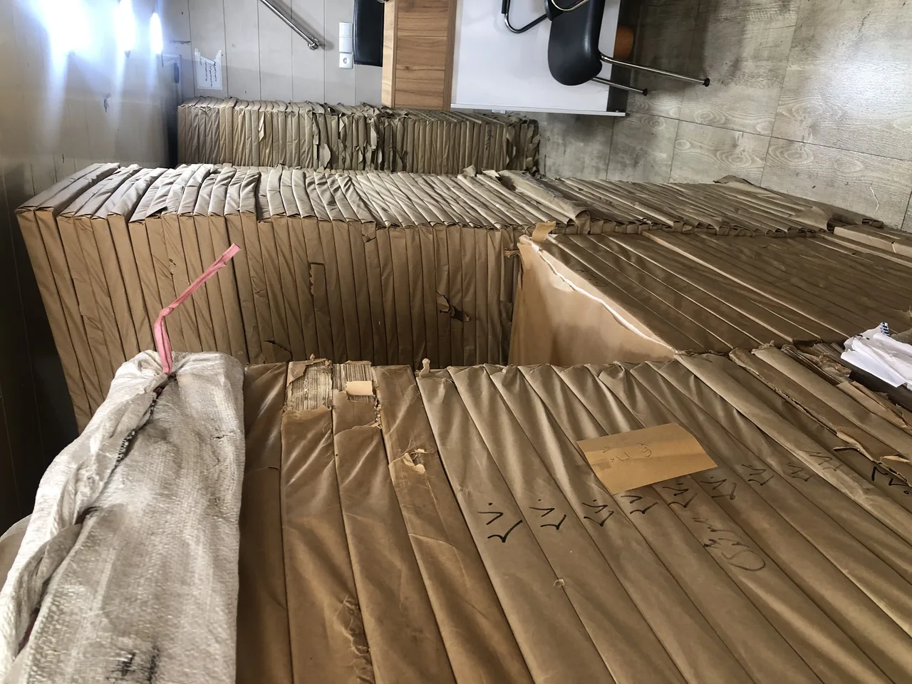 فروشگاه کاغذ و مقوا مسیح - تصویر 4