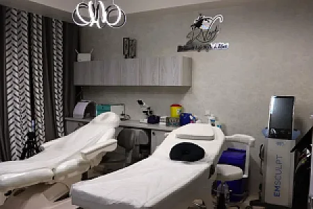 کلینیک پوست مو زیبایی دکتر الهام وجدی