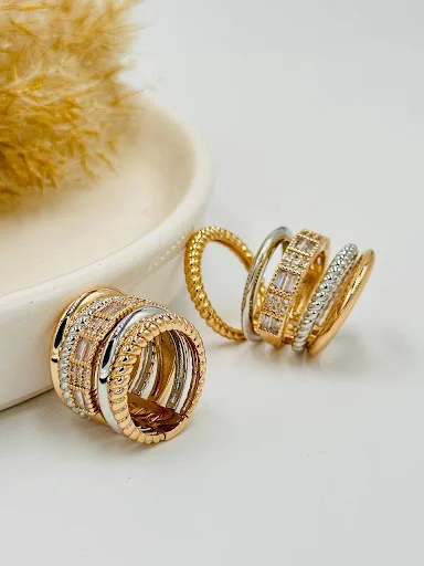 نقره پویا - طلا و جواهر در تبریز