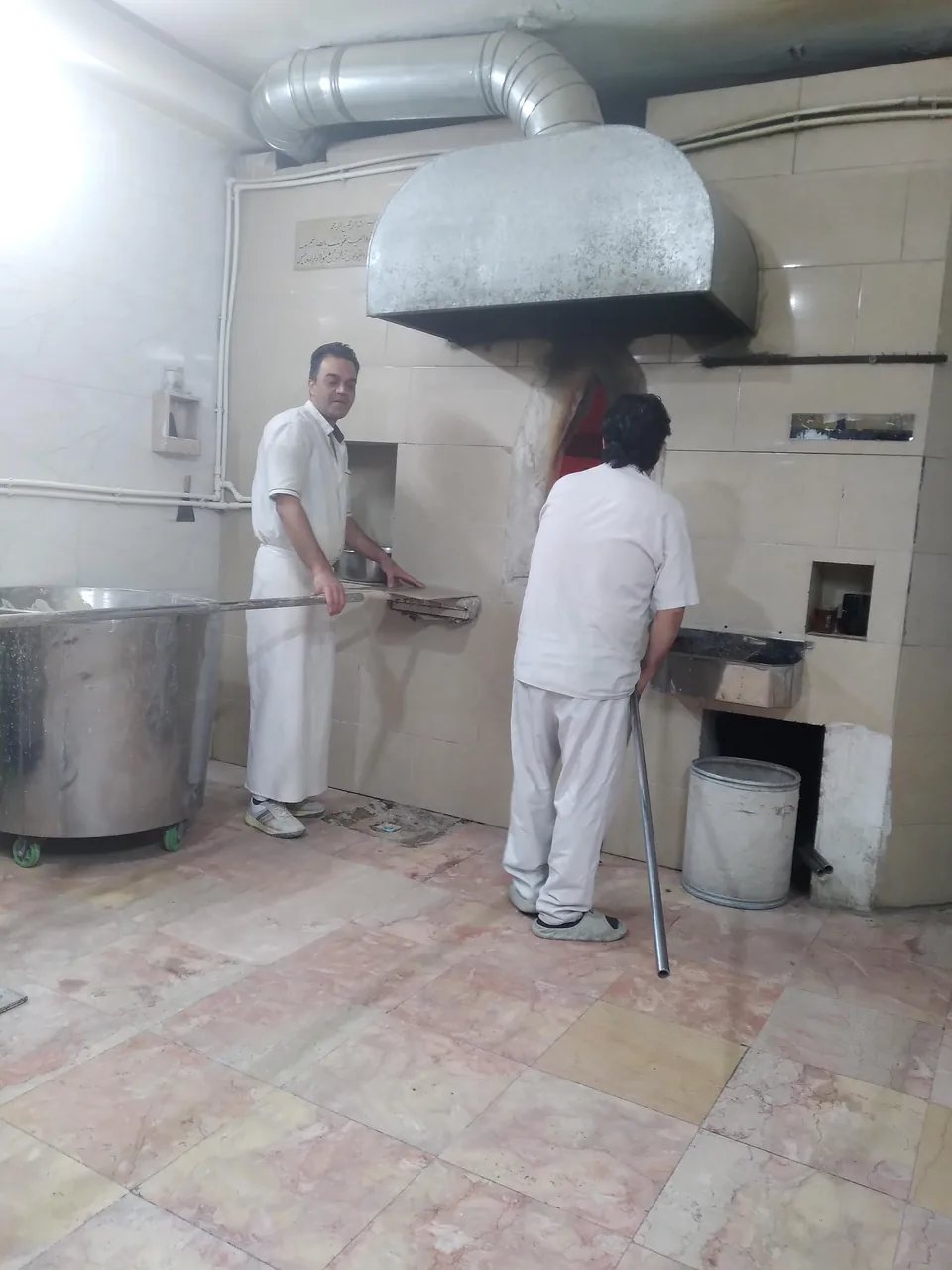 نانوای سنکک سلامت برادران باقری - تصویر 2