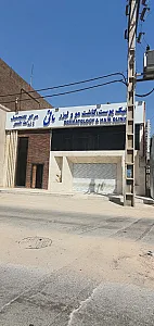 کلینیک پوست کاشت مو مانی