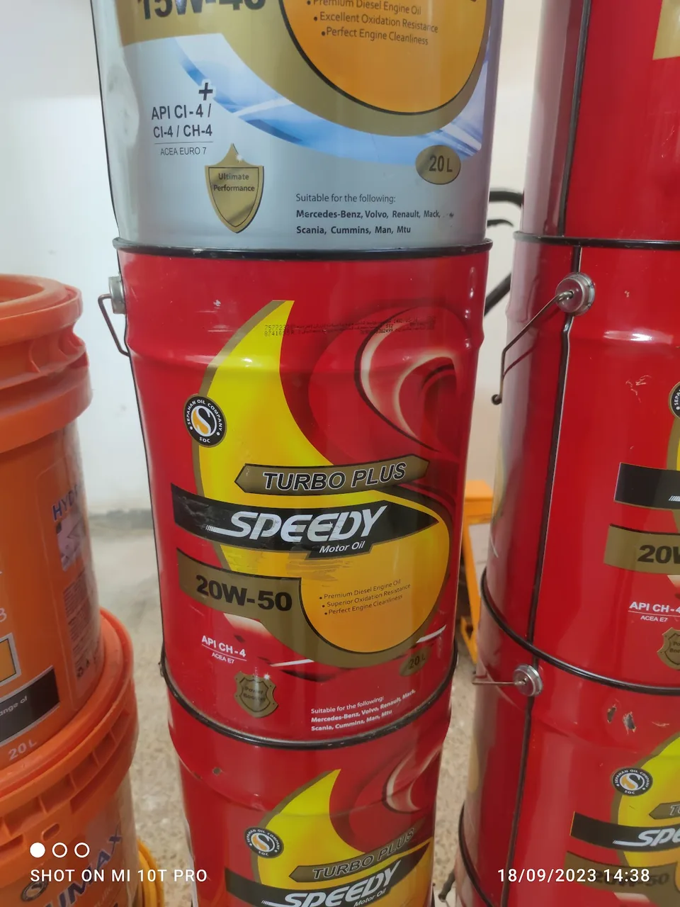 فروشگاه پخش روغن موتور ریاحی - تصویر 4