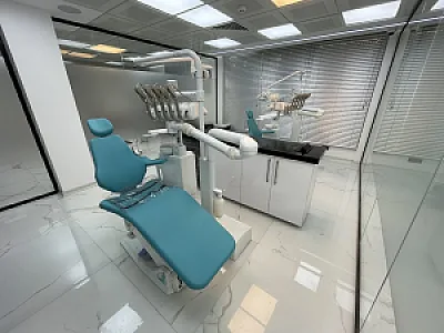 Ariana Dentist clinic (Dr Qasemi)