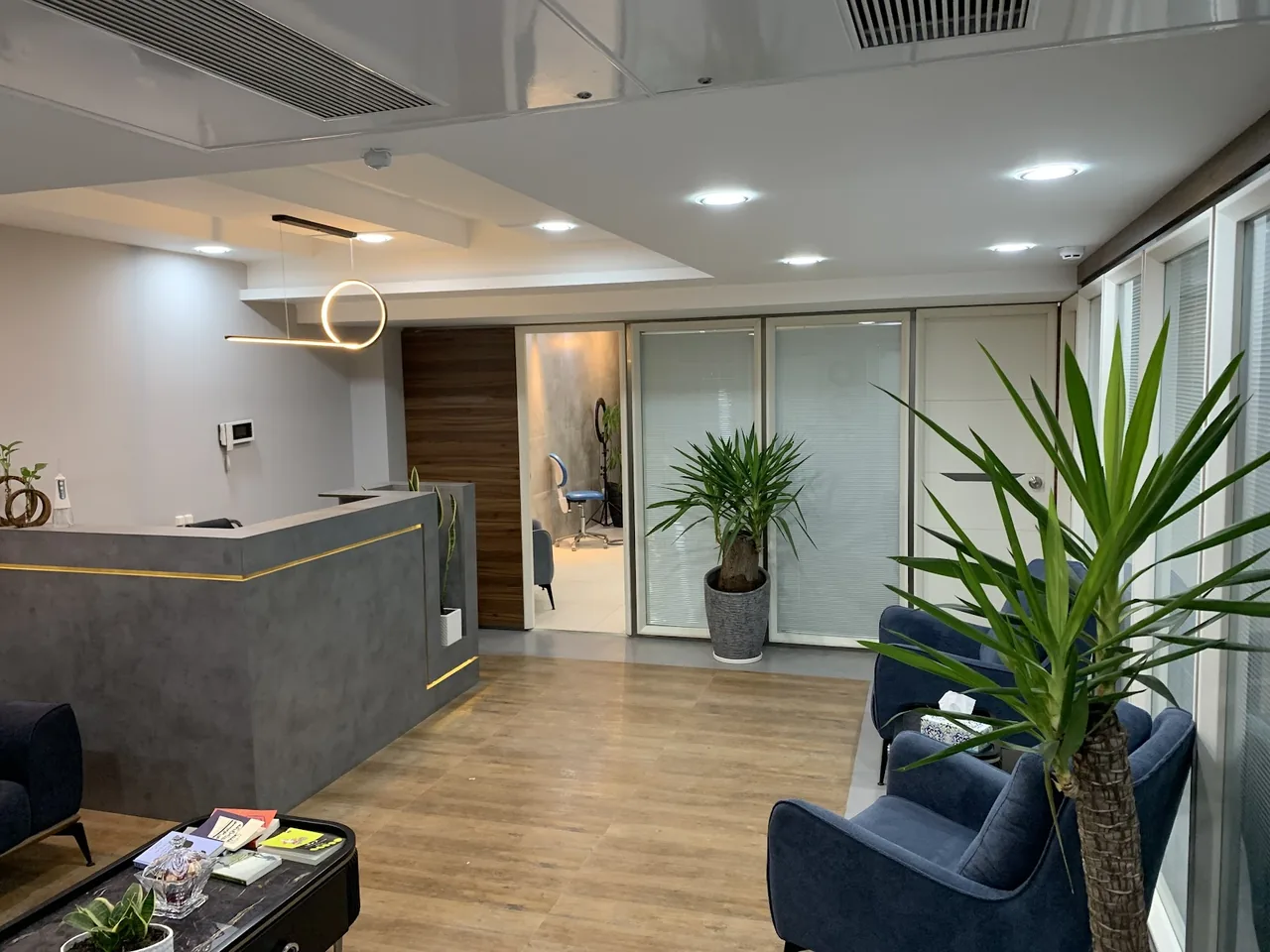 Ariana Dentist clinic (Dr Qasemi) - تصویر 4