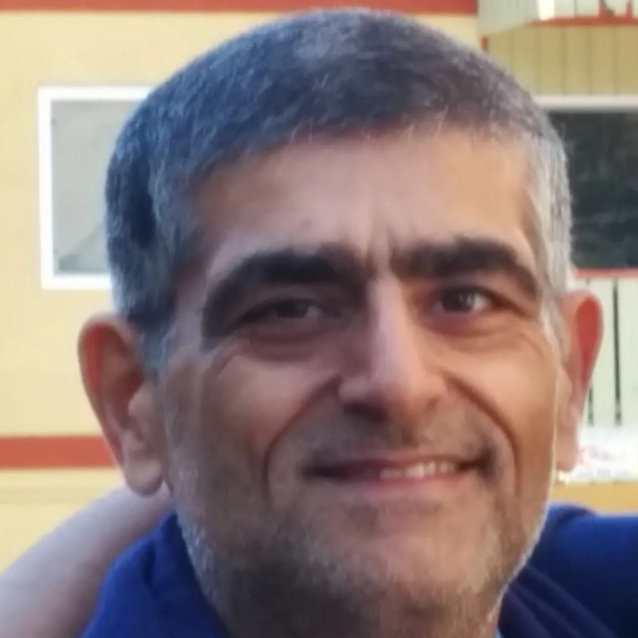 آپاراتی پنچرگیری‌و لاستیک فروشی برادران بیت سیاح - تصویر 3
