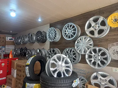 رینگ و لاستیک نوین آقای نادرزاده‌
