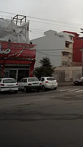 نان داغ کباب داغ صالح