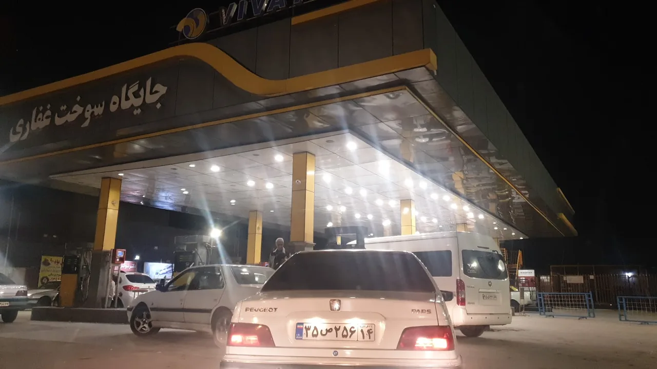 جایگاه سوخت مرکزی اهواز - تصویر 4