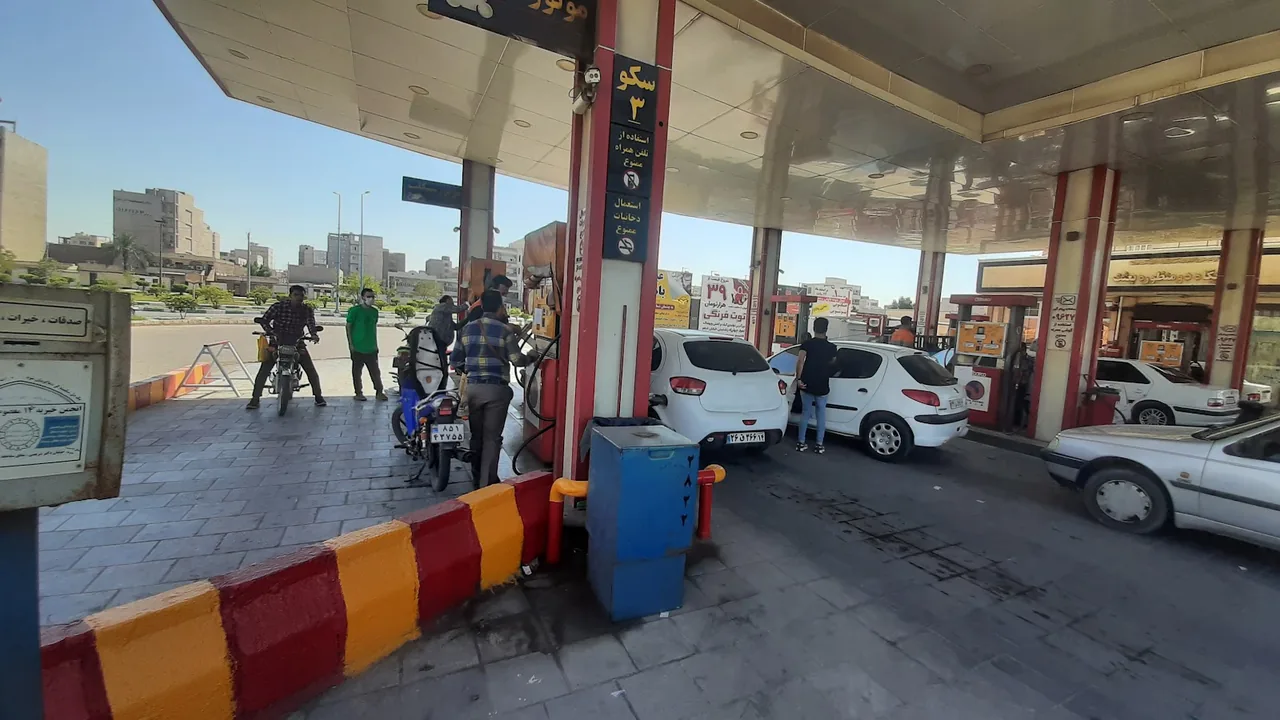 جایگاه سوخت بعثت - تصویر 4