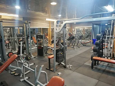 باشگاه ورزشی 20